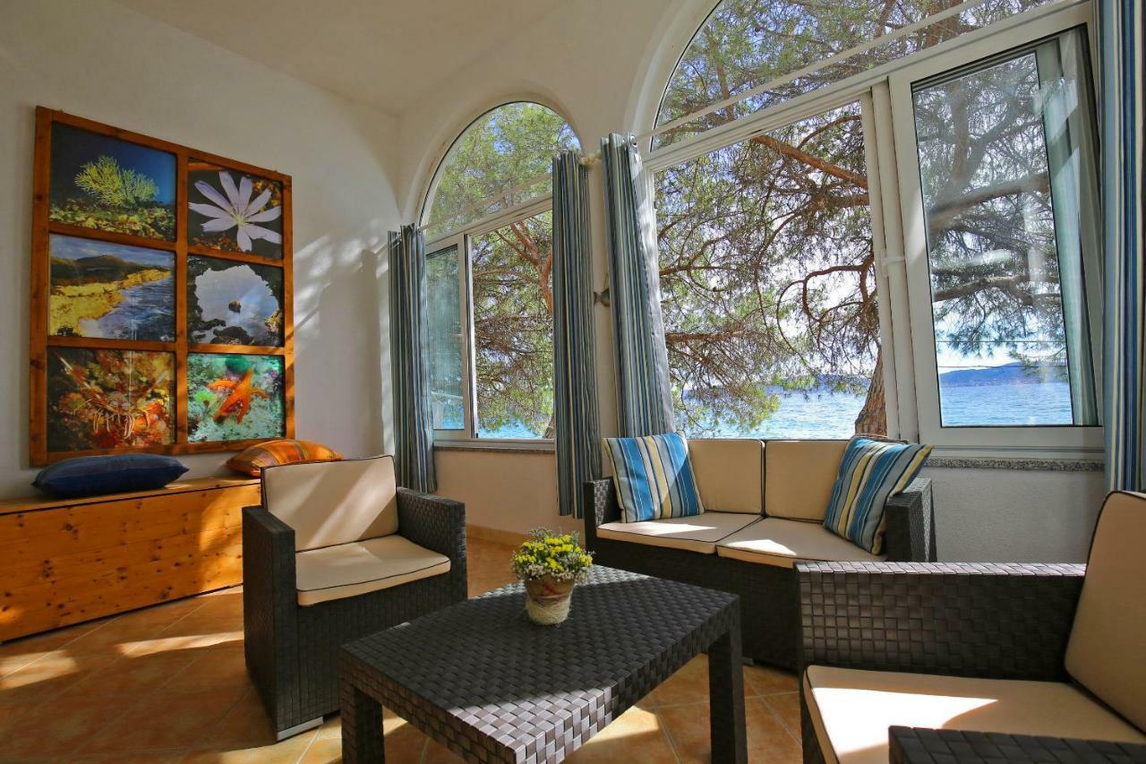 Seafront Beach Apartment - Directly At The Beach Zadar Bagian luar foto