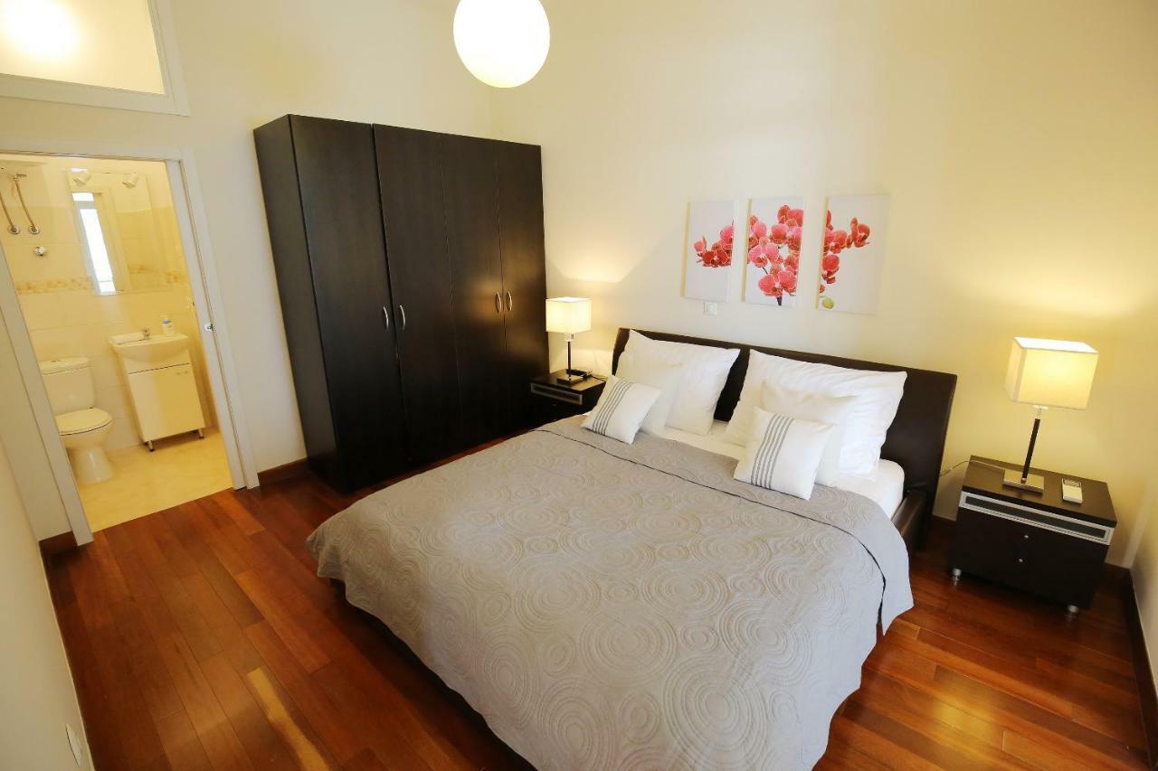Seafront Beach Apartment - Directly At The Beach Zadar Bagian luar foto
