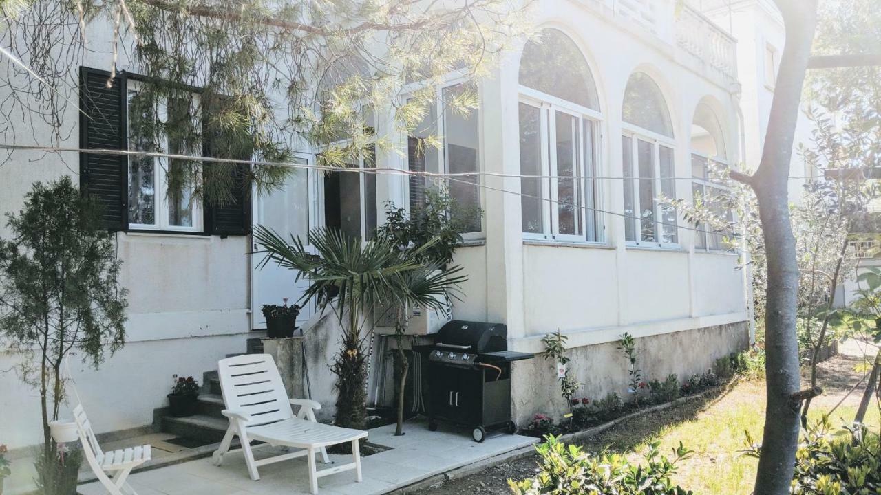 Seafront Beach Apartment - Directly At The Beach Zadar Bagian luar foto
